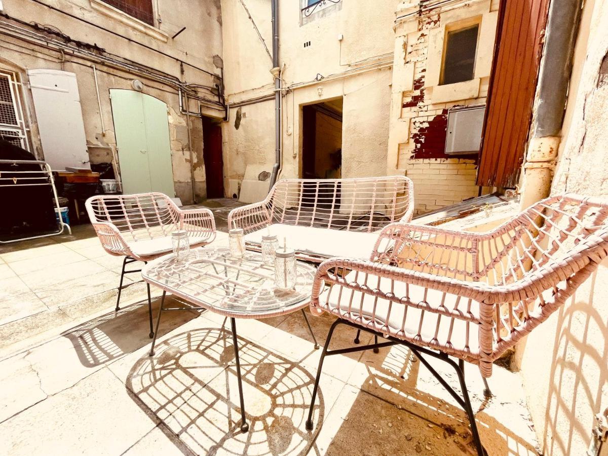 Le Coeur De Nimes Apartment ภายนอก รูปภาพ