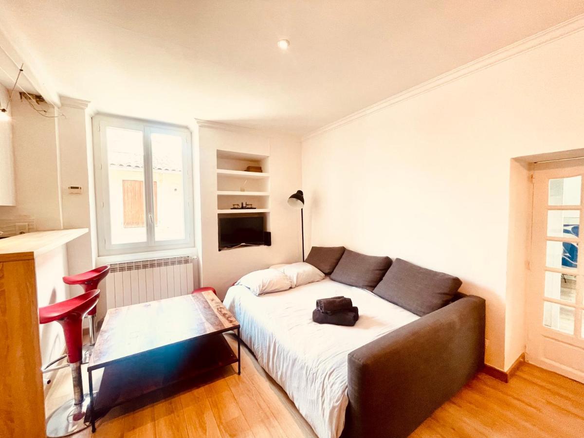 Le Coeur De Nimes Apartment ภายนอก รูปภาพ